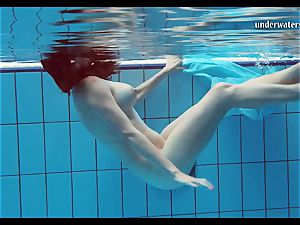 Piyavka Chehova hefty bouncy fleshy bra-stuffers underwater
